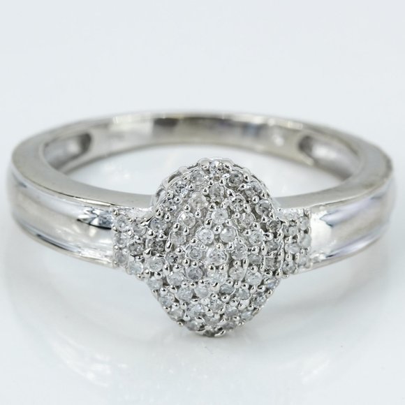 10k White Gold Diamond Melee Cluster Cocktail Ring